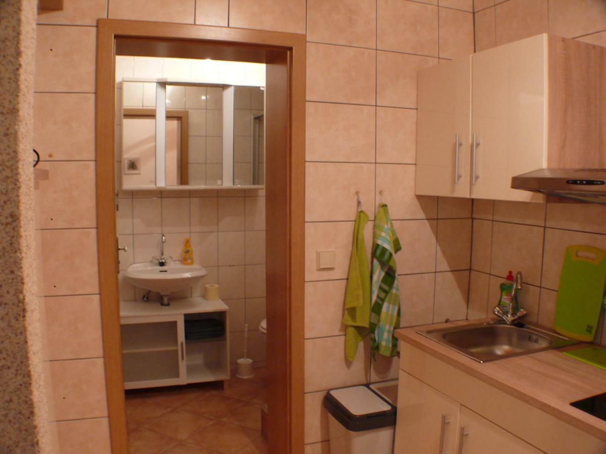 Apartment Im Gruenen Mit Anbindung Ans Zentrum 埃尔福特 外观 照片